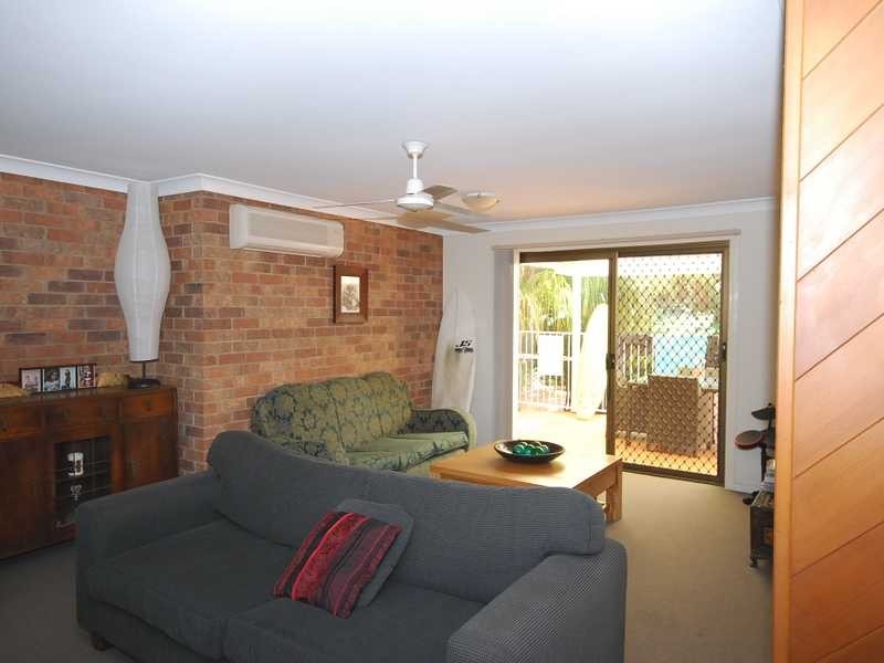 3 Julie Court, Mooloolaba QLD 4557