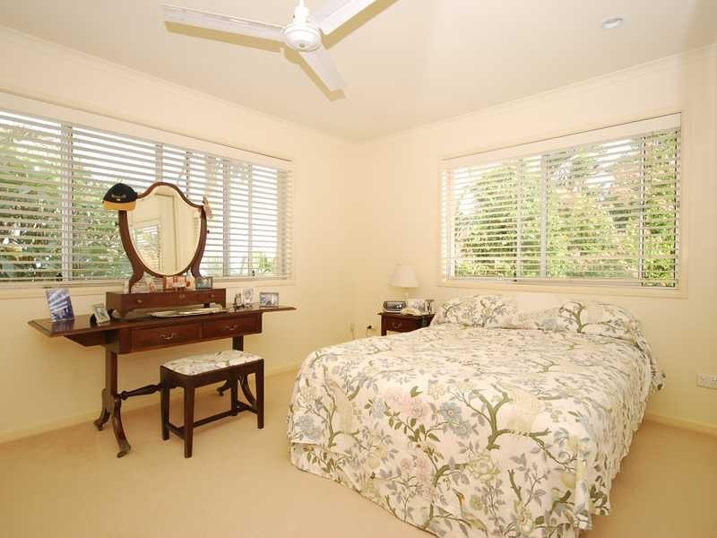 76 Mooloolaba Road, Alexandra Headland QLD 4572