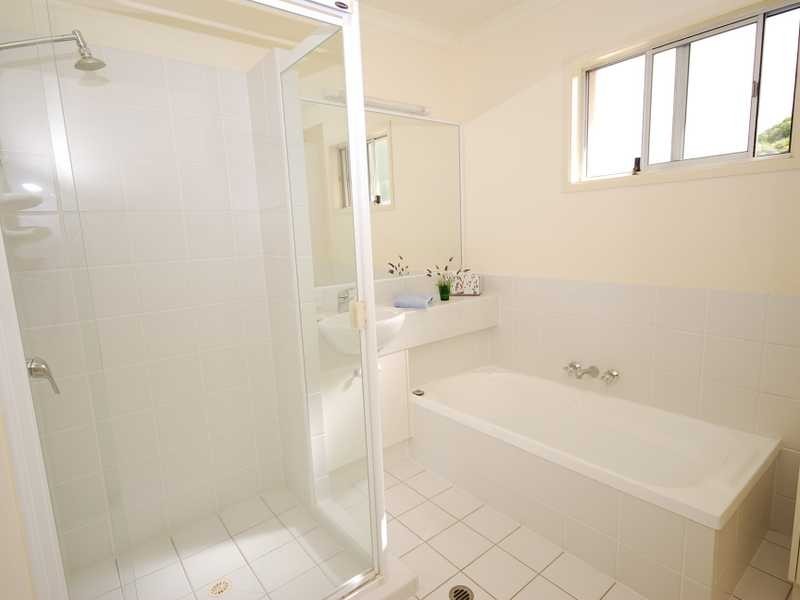 76 Mooloolaba Road, Alexandra Headland QLD 4572