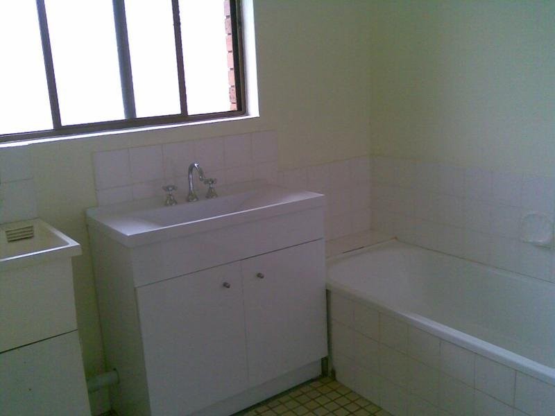 Unit 4/16 Pangarinda Place, Mooloolaba QLD 4557