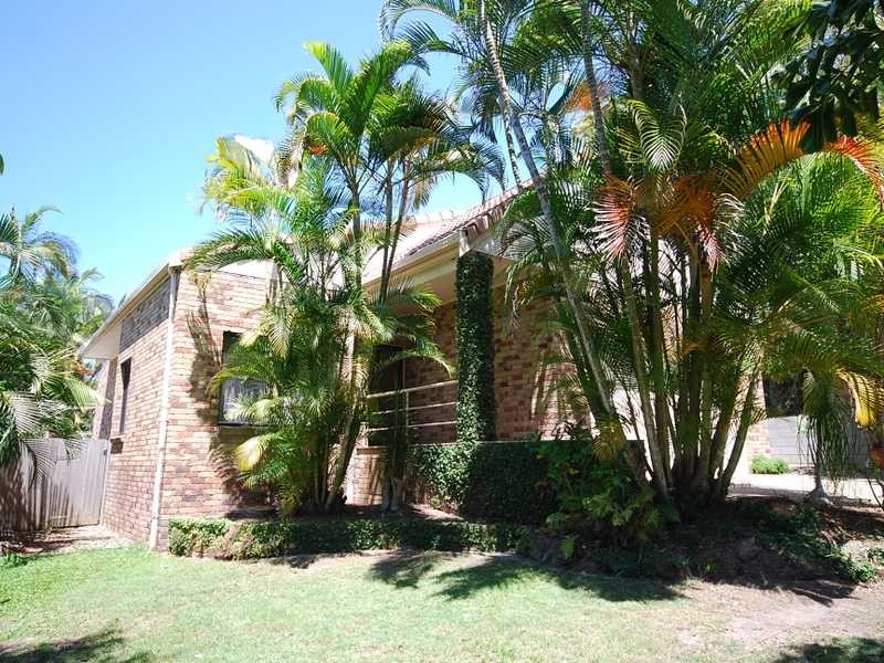Alexandra Headland QLD 4572