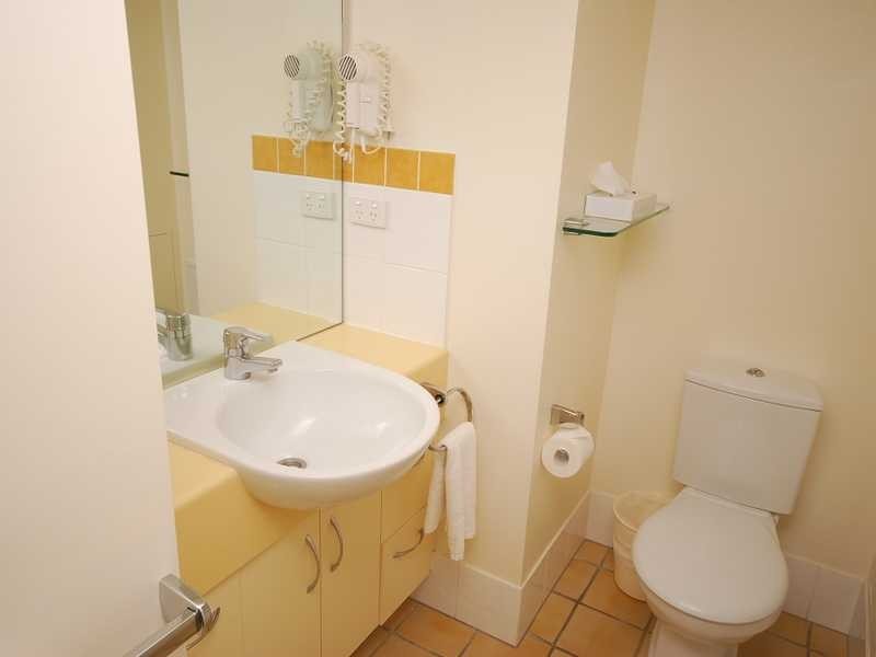 Alexandra Headland QLD 4572