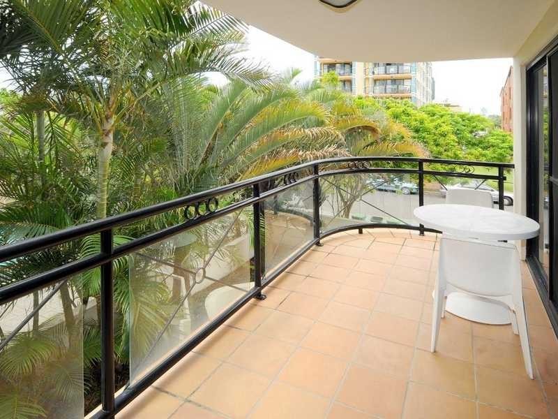 Unit 18/17-19 Brisbane Road, Mooloolaba QLD 4557