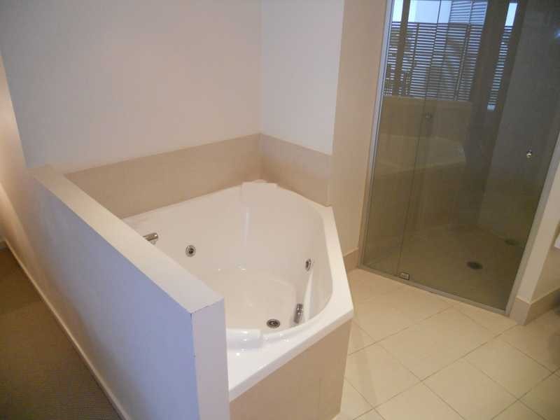 Unit 404/19 First Avenue, Mooloolaba QLD 4557