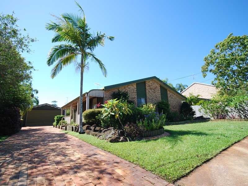 40 Lawrence Street, Mooloolaba QLD 4557