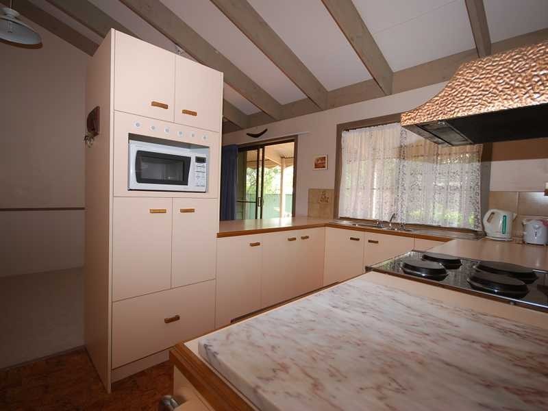 40 Lawrence Street, Mooloolaba QLD 4557