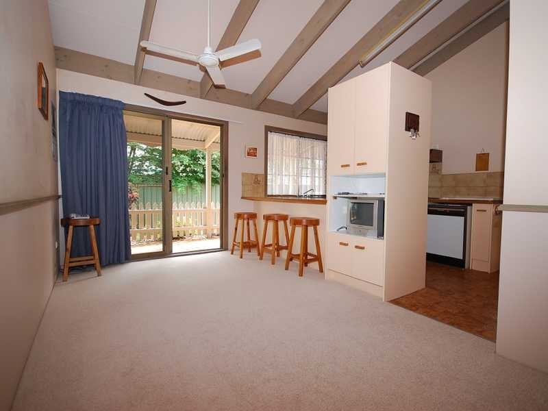 40 Lawrence Street, Mooloolaba QLD 4557