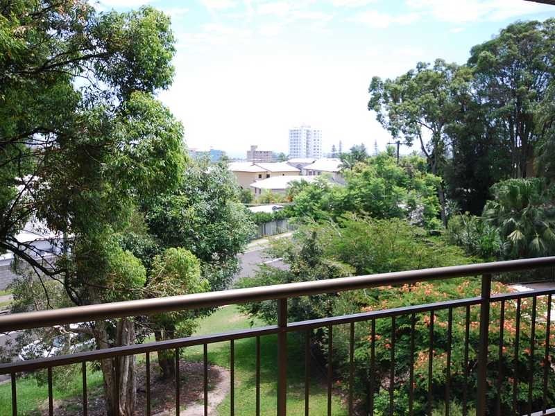 Unit 9/18 Camfield Street, Alexandra Headland QLD 4572