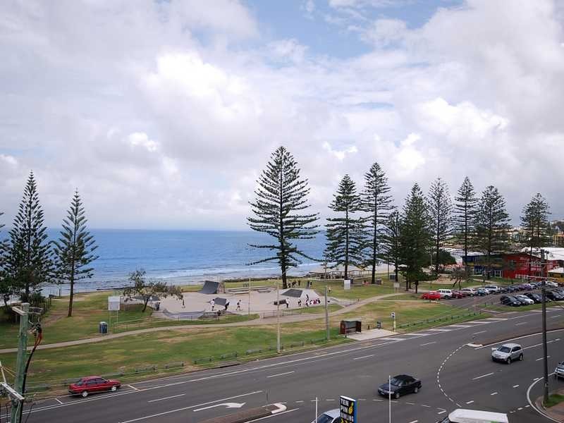 Alexandra Headland QLD 4572