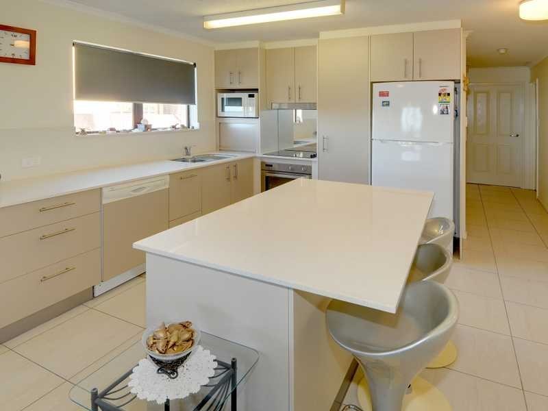 Unit 5/128 Alexandra Parade, Alexandra Headland QLD 4572