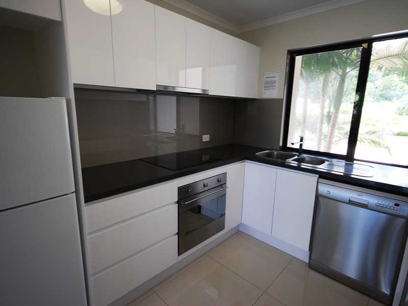 Alexandra Headland QLD 4572