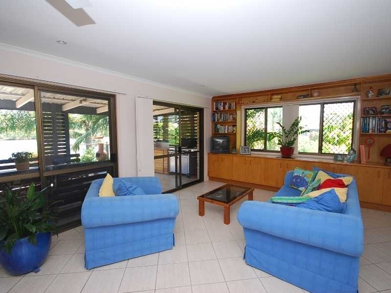 12 Karloo Court, Mooloolaba QLD 4557