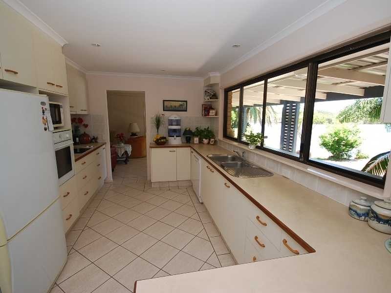 12 Karloo Court, Mooloolaba QLD 4557