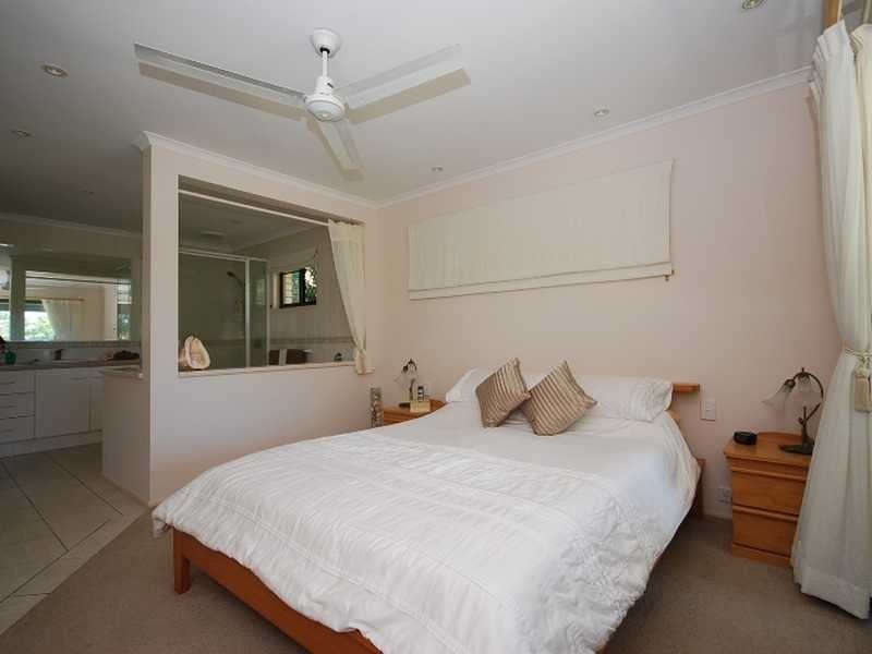 12 Karloo Court, Mooloolaba QLD 4557