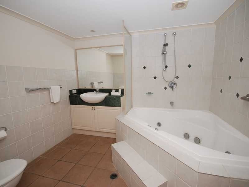 Unit 12/62 – 68 River Esplanade, Mooloolaba QLD 4557