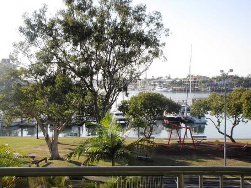 Unit 12/62 – 68 River Esplanade, Mooloolaba QLD 4557