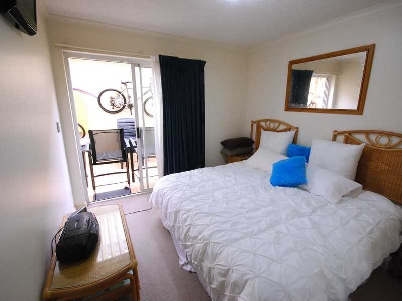 Alexandra Headland QLD 4572