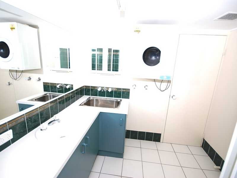 Unit 3/112 River Esplanade, Mooloolaba QLD 4557