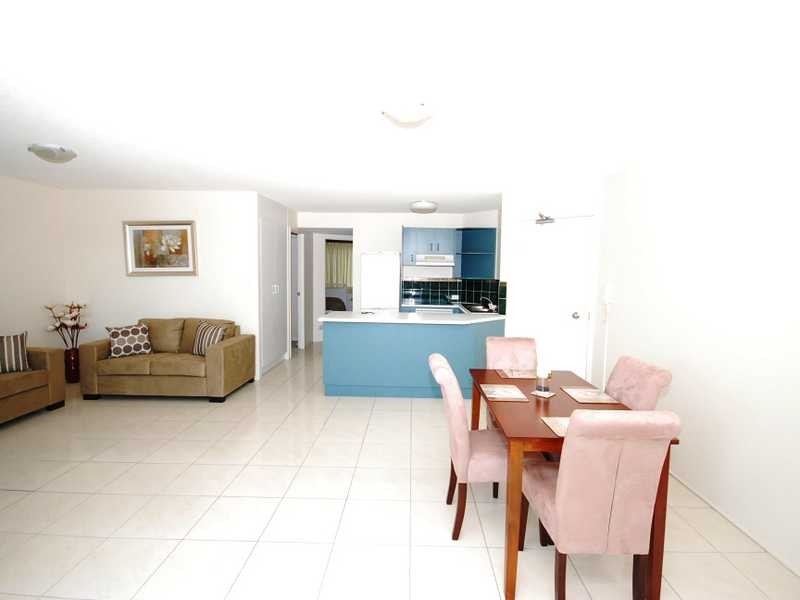 Unit 3/112 River Esplanade, Mooloolaba QLD 4557