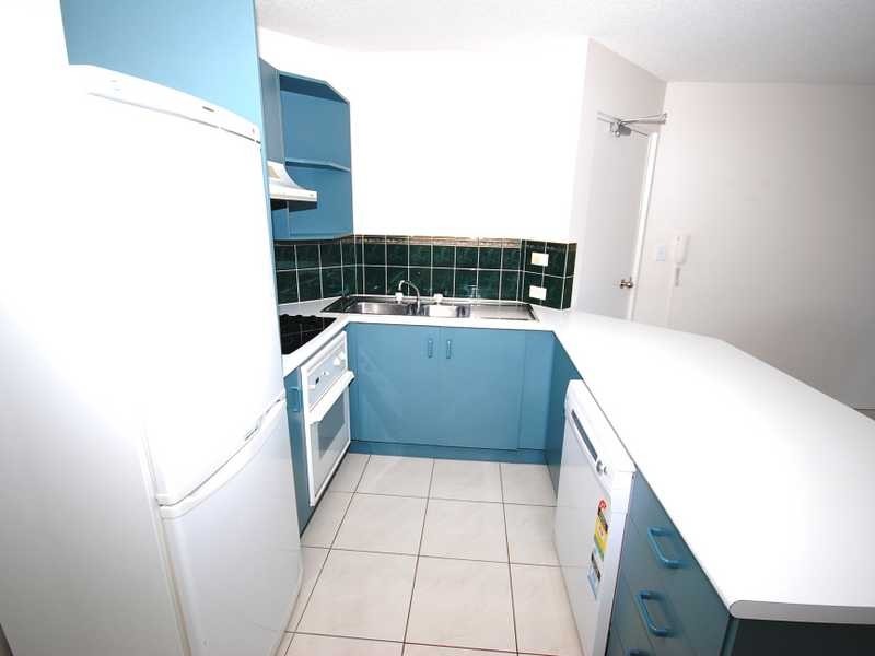 Unit 3/112 River Esplanade, Mooloolaba QLD 4557