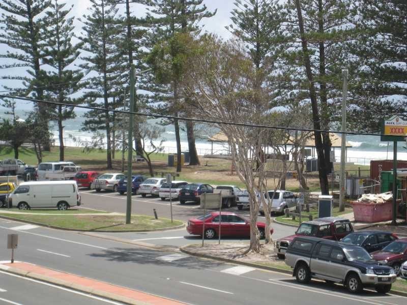 Alexandra Headland QLD 4572