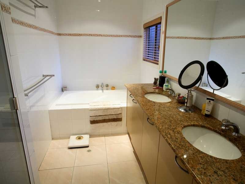 Alexandra Headland QLD 4572