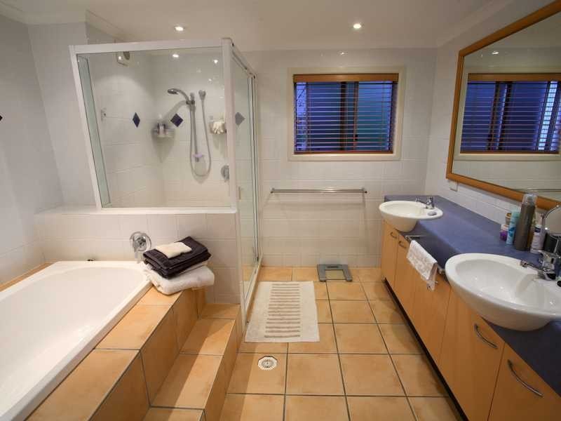 Alexandra Headland QLD 4572