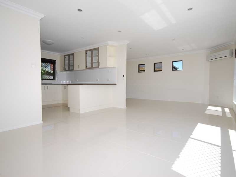 Unit 2/10 Malkana Crescent, Buddina QLD 4575