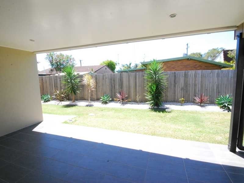 Unit 2/10 Malkana Crescent, Buddina QLD 4575