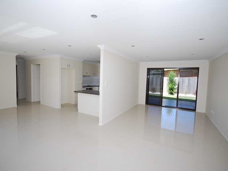 Unit 2/10 Malkana Crescent, Buddina QLD 4575