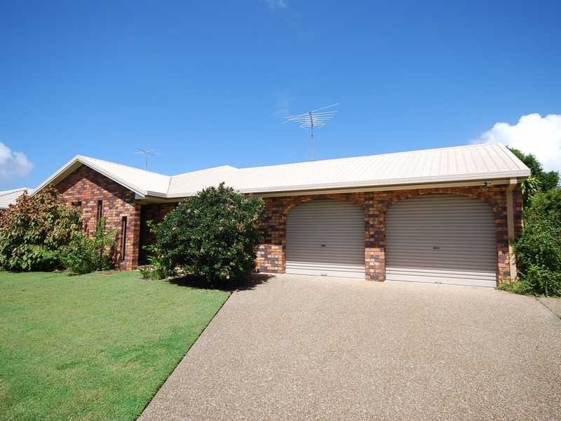 24 Bangalow St, Minyama QLD 4575