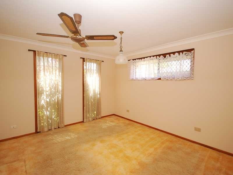 24 Bangalow St, Minyama QLD 4575