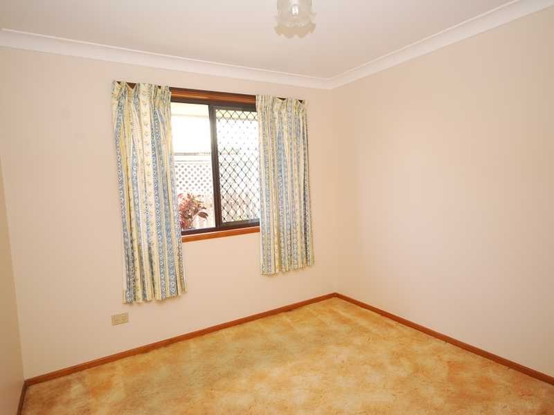24 Bangalow St, Minyama QLD 4575