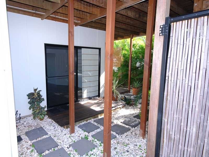 Alexandra Headland QLD 4572