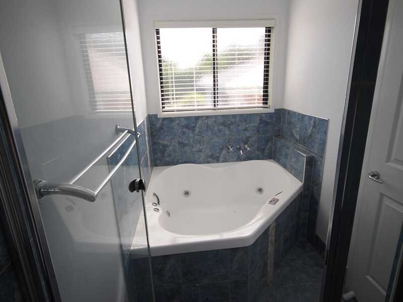 Alexandra Headland QLD 4572