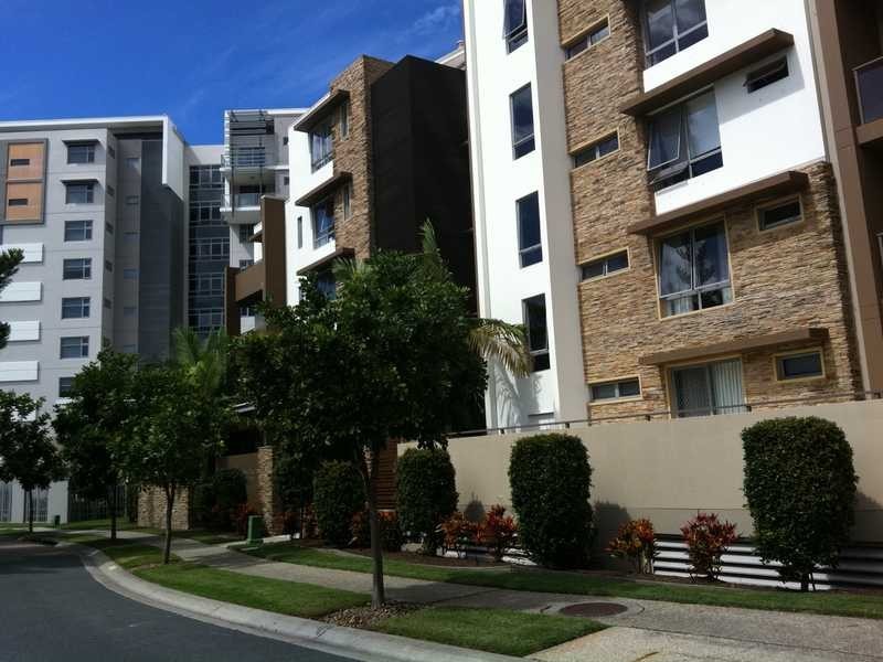 Unit 110/50 Riverwalk Avenue, Robina QLD 4226