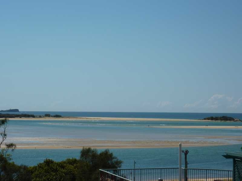 Unit 405/45-47 The Esplanade, Maroochydore QLD 4558