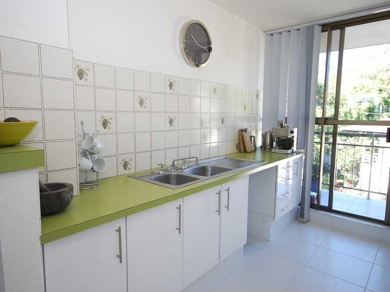 Alexandra Headland QLD 4572