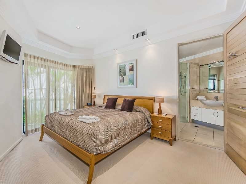 Alexandra Headland QLD 4572