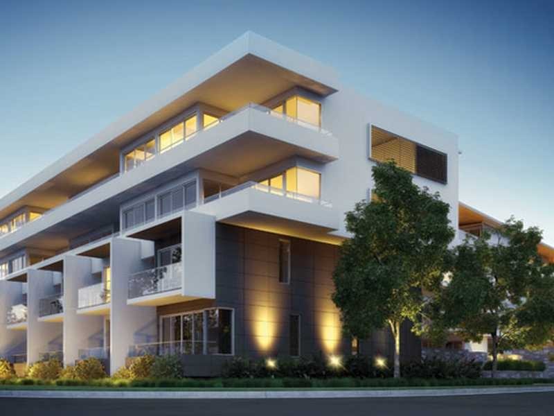 9 South Bay Drive, Varsity Lakes QLD 4227