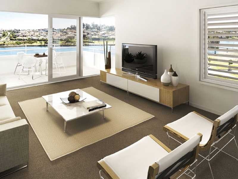 9 South Bay Drive, Varsity Lakes QLD 4227