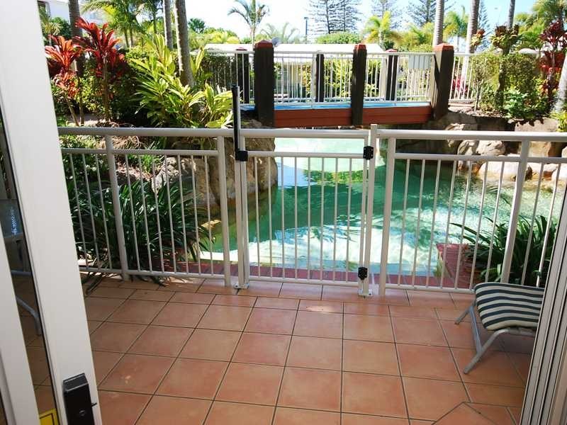 Alexandra Headland QLD 4572