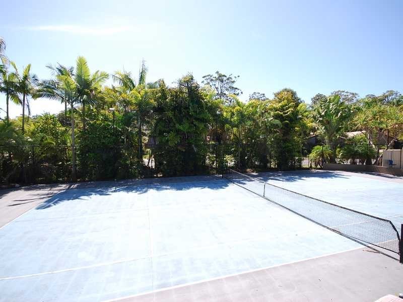 2 Molakai Drive, Mountain Creek QLD 4557