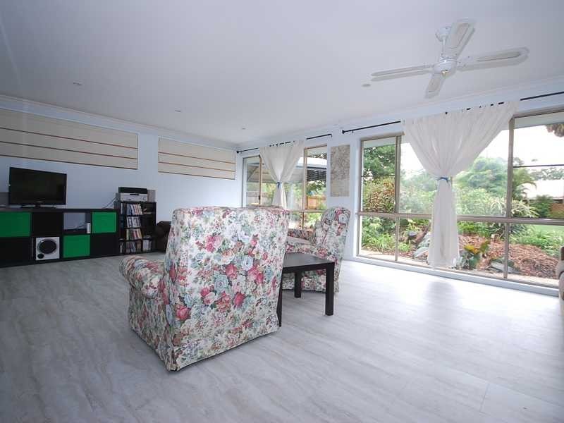 20 Kapilano Cr, Mountain Creek QLD 4557