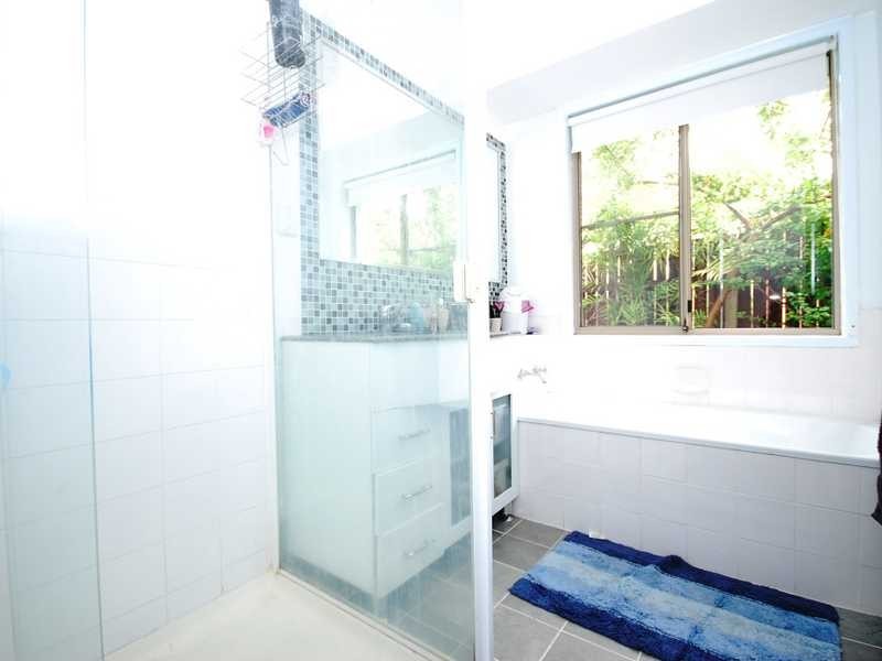 20 Kapilano Cr, Mountain Creek QLD 4557