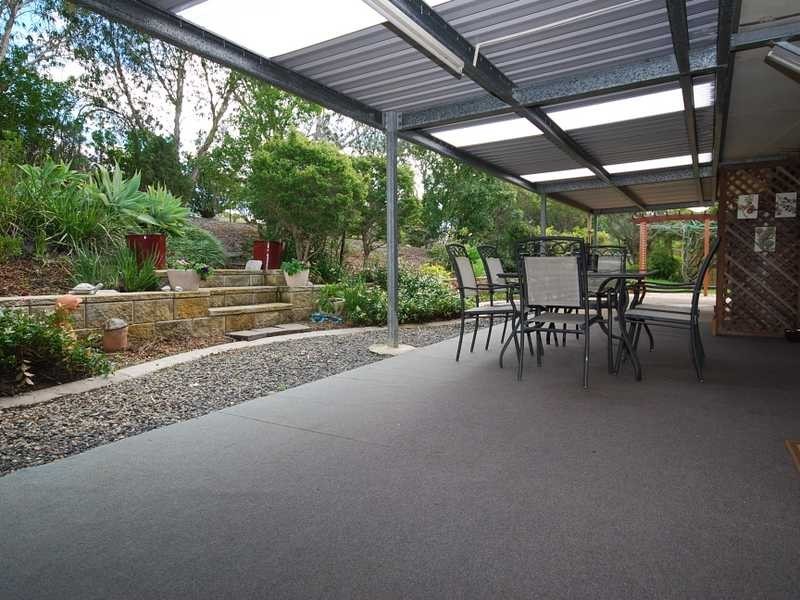 6 Stephenson Place, Monkland QLD 4570