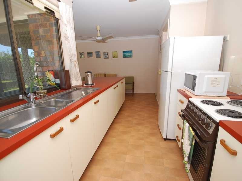 158 Sunbird  Chase, Parrearra QLD 4575