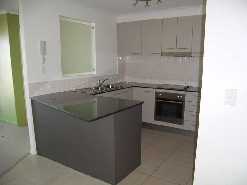 Unit 304/34 Fourth Avenue, Cotton Tree QLD 4558