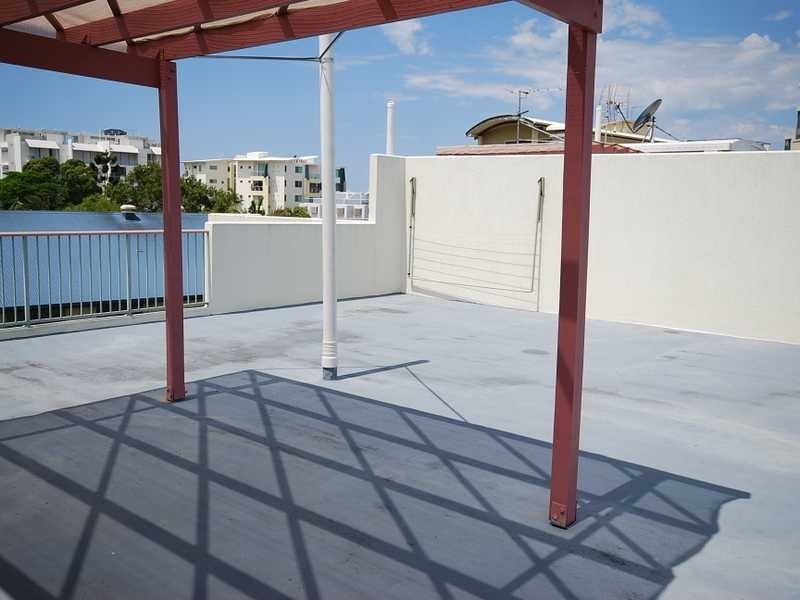 Unit 10/112 River Esplanade, Mooloolaba QLD 4557