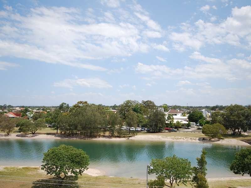 Unit 10/112 River Esplanade, Mooloolaba QLD 4557